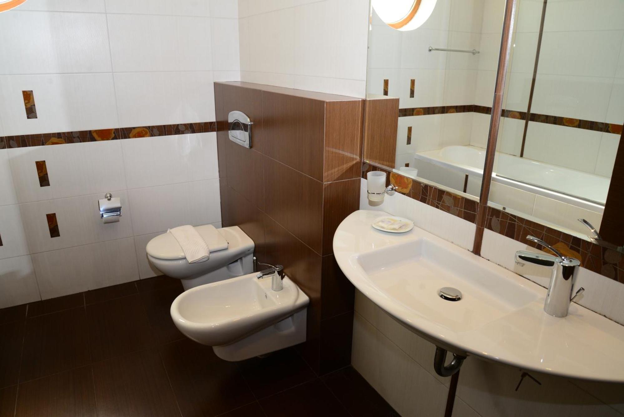 North Beach Hotel Primorsko Ngoại thất bức ảnh